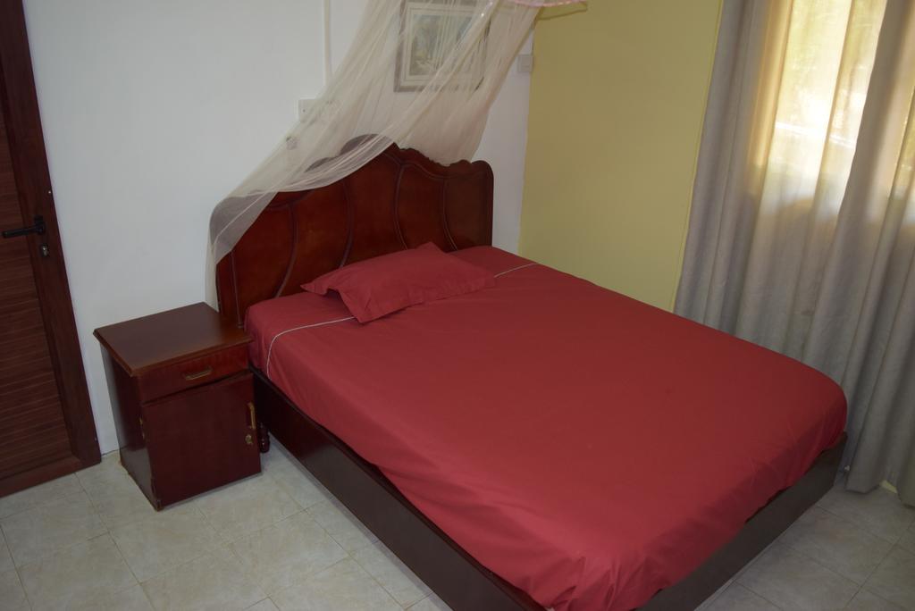Mauri Holidays 'Budgeted Apartment' La Gaulette Pokój zdjęcie