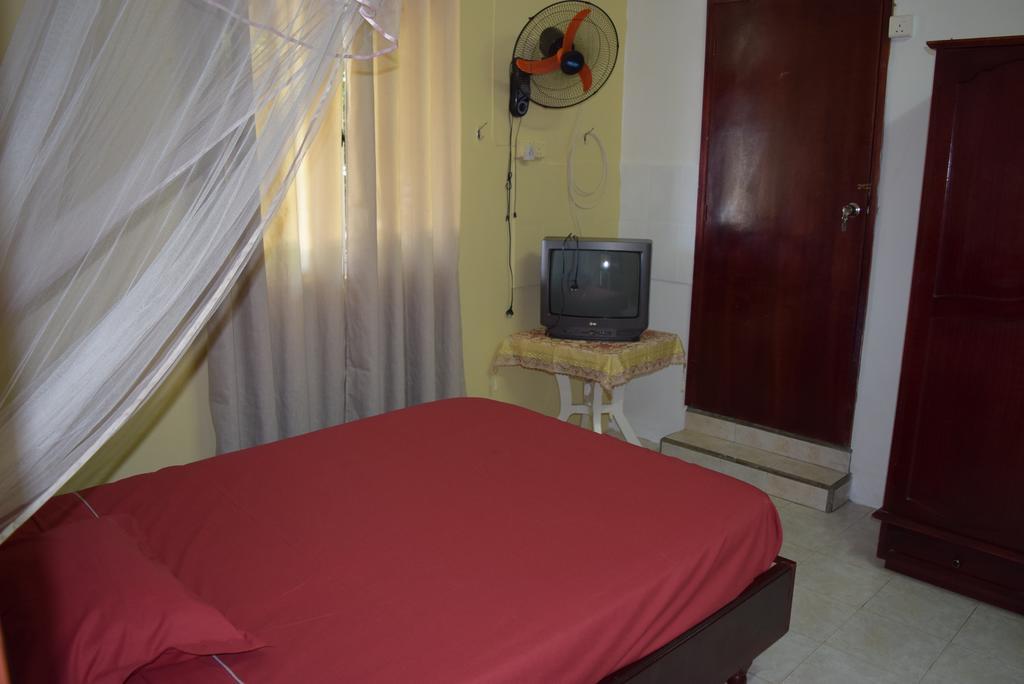 Mauri Holidays 'Budgeted Apartment' La Gaulette Pokój zdjęcie